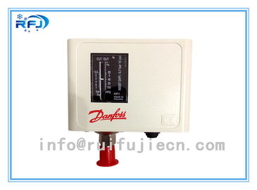 Mua pressure controls KP series for vacuum , 0.02~42Mpa range KP15 060-126566 R134A/R22/R407C online manufacture