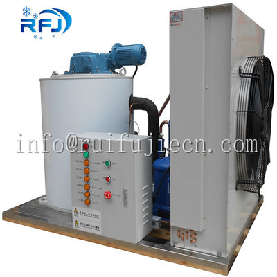 Máy làm đá vảy công nghiệp 3 tấn 380V / 50HZ Bock / Bitzer /  Compressor